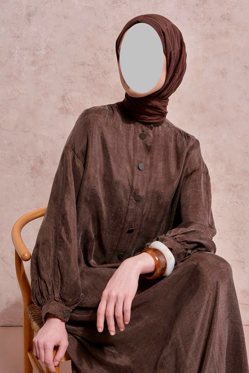 Cocoa wide cobra dress